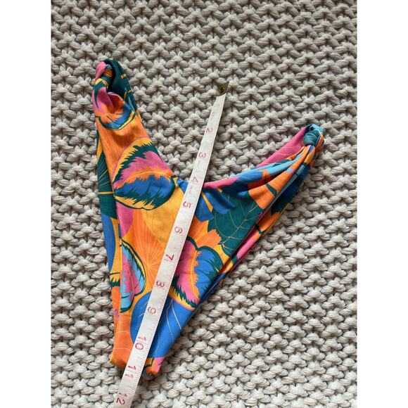 Skatie• ‘Suzanne’ Bikini Bottoms in BANZAI - Picture 6 of 14